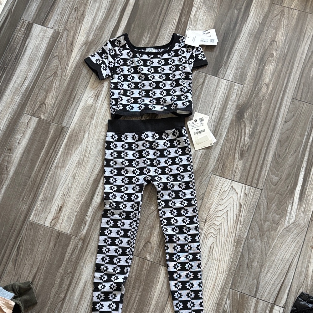 Zara Black and White Floral Knit Set